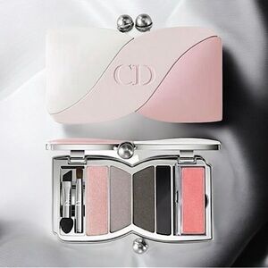🌸Christian DIOR Cherie Bow Face Palette Limited Edition - 001 Rose Poudre